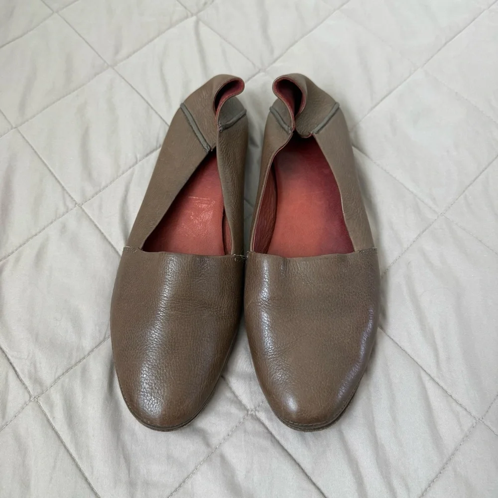 Aerin Hamilton Leather Slip On Loafer Flats Size 9